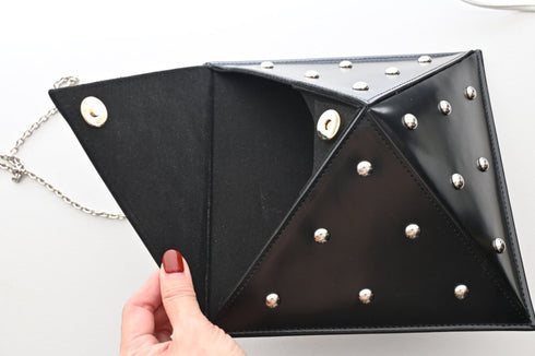 pyramid bag